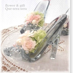 NO120　アーティフィシャルフラワー　ギフト　ハイヒールアレンジ　ガラスの靴　母の日　結婚祝い　受付　誕生日　送料無料 1枚目の画像