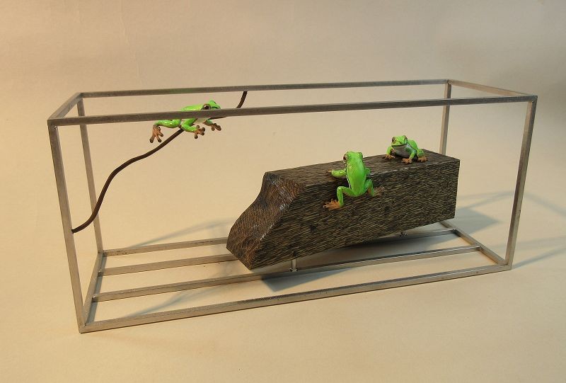 受注制作　オブジェ「蛙三匹」