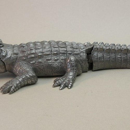 ワニ（大） 立体・オブジェ ムラナカヤスヒコ 通販 12681872｜Creema