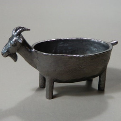 真鍮製 チェリー模様 アンティーク ジャルニディエール プランター