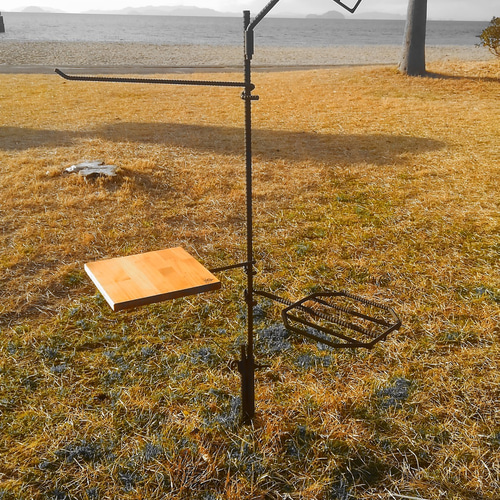 焚き火の番人(Hades) ランタンスタンド ランタンハンガー 焚火ハンガー