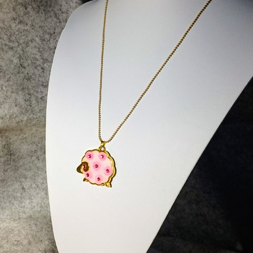【なっちゃん】アクセサリー　ペンダントトップ　白色ヒスイ　ペンダント アクセサリーペンダントトップ 白色ヒスイ ペンダント - メルカリ
