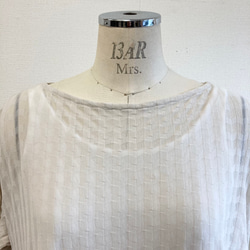 促銷價 ★ 大人的純粹感❤️ 條紋下擺鋸齒束腰連衣裙米色（尺碼免費 L-LL） 第3張的照片