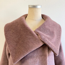 促銷價 ★ 蓬鬆保暖 ❤️ 人造毛皮大領大衣 煙粉色（尺碼不限 L ~ LL） 第3張的照片