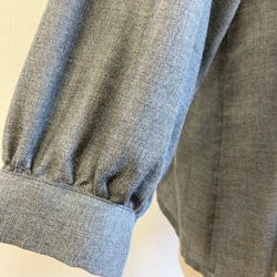 成人可愛 ❤️ 蓬鬆袖收攏上衣灰色（尺碼不限 L ~ LL） 第5張的照片
