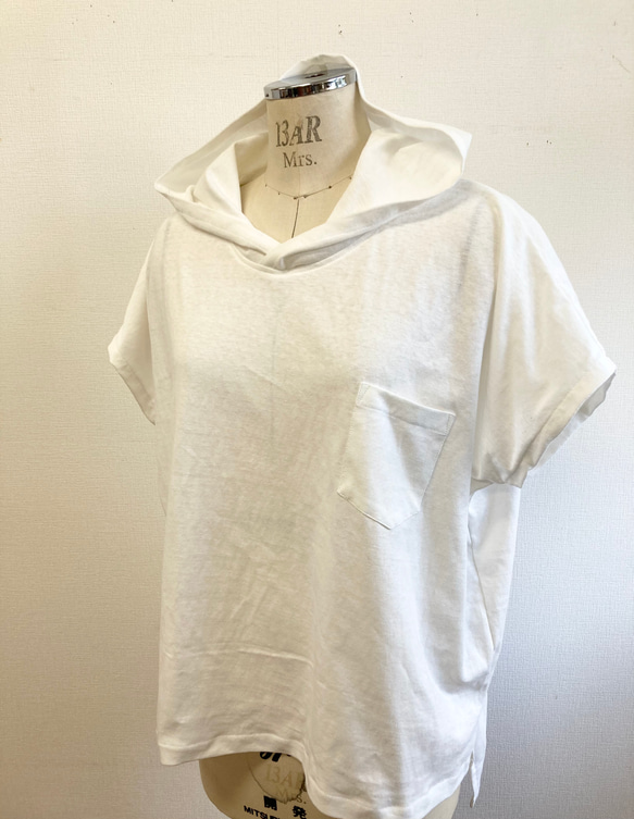 大人気カラーが選べる ❤️パーカーフード付きドルマンTシャツ　（白）／サイズフリーL〜L L／受注生産 18枚目の画像