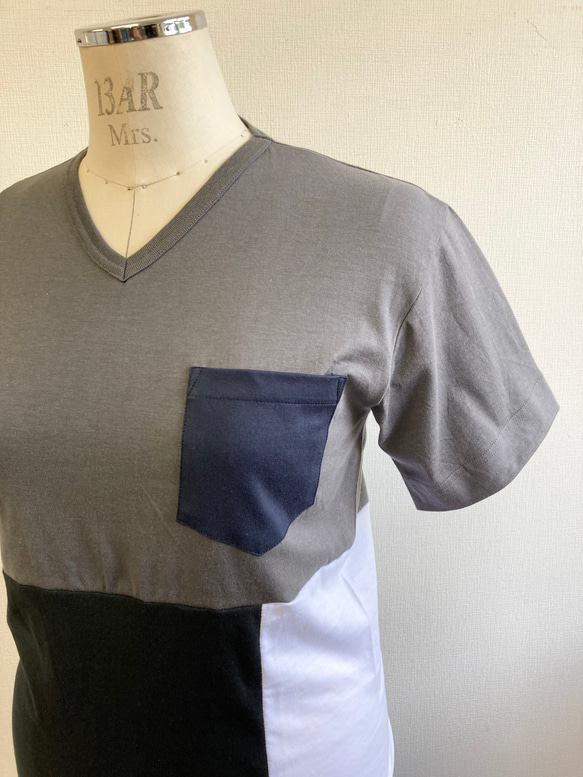 セール価格★リメイクTシャツ❤️バイカラー半袖Tシャツ　グレー白黒（サイズM） 5枚目の画像