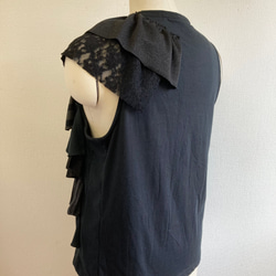 セール価格★リメイクTシャツ❤️ボーダー柄フリルのノースリーブTシャツ 黒（サイズ L） 10枚目の画像