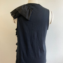 セール価格★リメイクTシャツ❤️ボーダー柄フリルのノースリーブTシャツ 黒（サイズ L） 9枚目の画像