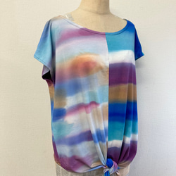 セール価格★手染め風❤️ボーダー柄前リボンのTシャツ　青紫（サイズフリー  M〜L） 5枚目の画像