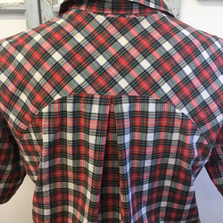促銷價❤️畢竟格子V領設計短袖襯衫（尺碼免費M~L） 第5張的照片