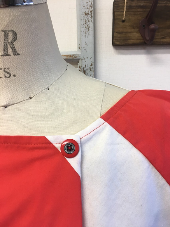 促銷價★復古❤️純棉襯衫幾何圖案紅色×白色（尺碼免費L~LL） 第2張的照片