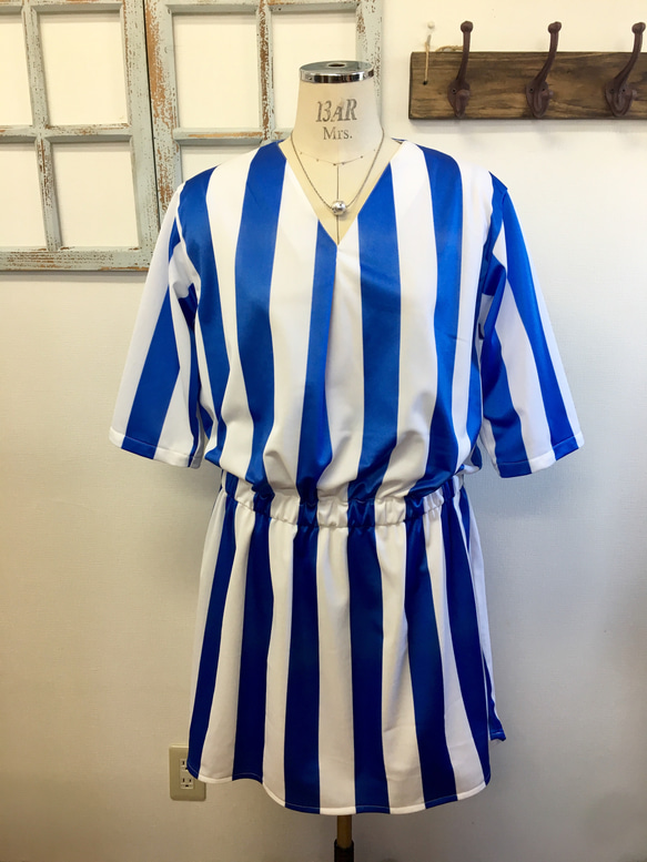 銷售價格★還建議您使用Tage服裝❤️藍色條紋V領腰圍聚攏連衣裙（尺寸免費L〜LL） 第2張的照片