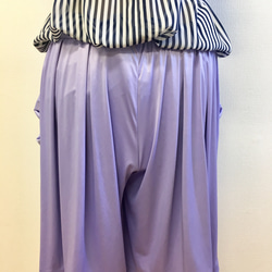 銷售價格★明亮的紫色❤️厚彈力緞布垂褶口袋喇叭褲（M到L無尺碼） 第5張的照片