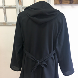 大人ジャケット❤️さらりとしたコットン生地のフードのミディアム丈ロングジャケット 黒（サイズフリー L〜Ｌ L） 10枚目の画像