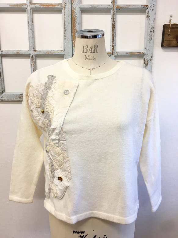セール価格★オシャレリメイク❤︎モザイク柄のデザインニットセーター オフホワイト（サイズフリー M〜 L） 2枚目の画像