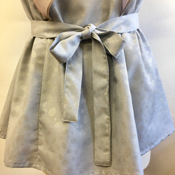 セール品❤️フリル袖のヒョウ柄ラメ素材ブラウスチュニック グレー（サイズフリー L〜L L） 3枚目の画像