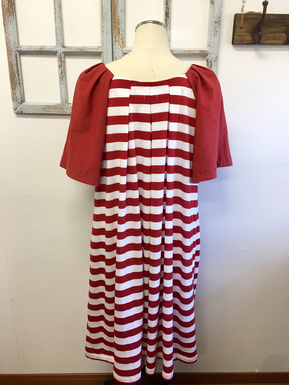銷售價格★成人紅色❤️條紋褶皺袖子連衣裙紅色（從L到LL無尺碼） 第7張的照片