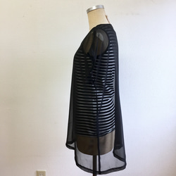 銷售價格★可愛的透明❤️V領上衣上衣由透明雪紡材料製成，黑色（尺寸M〜L） 第4張的照片
