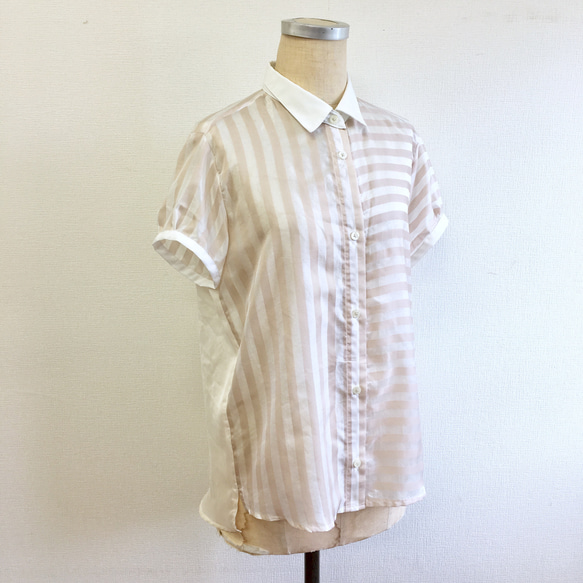 セール価格★大人シースルー❤️ストライプ柄の白えり半袖シャツ（サイズフリーM  11号くらい） 4枚目の画像