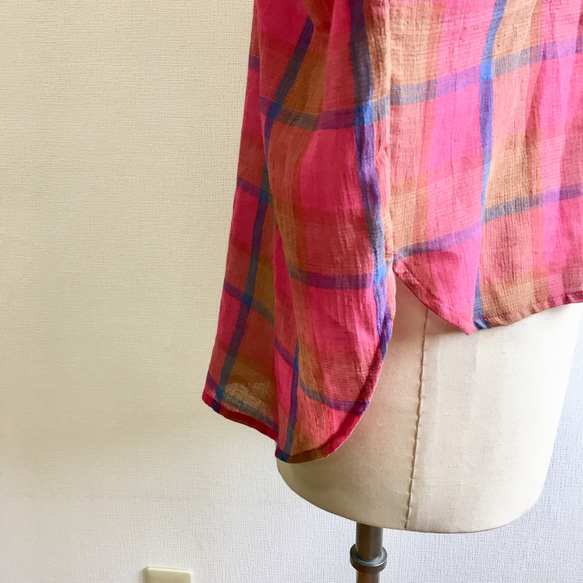 セール価格★鮮やかチェック❤️フレア袖のブラウス ピンク（サイズフリー L〜 L L） 7枚目の画像