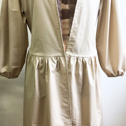 促銷價★ 大人可愛❤️ Cache-coeur 連衣裙米色（尺碼 L~LL） 第15張的照片