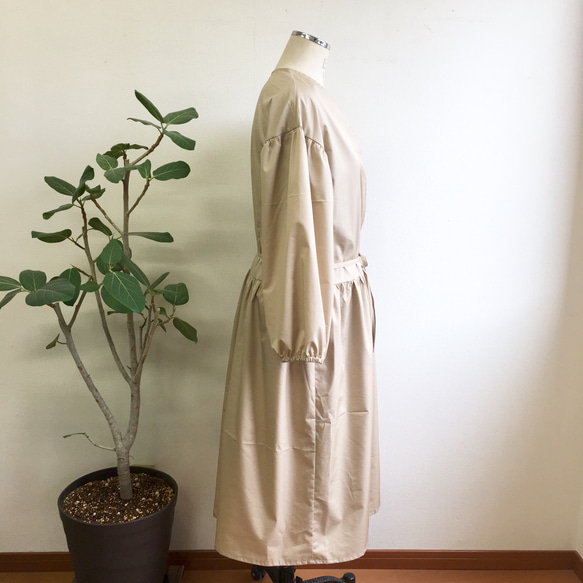 促銷價★ 大人可愛❤️ Cache-coeur 連衣裙米色（尺碼 L~LL） 第10張的照片