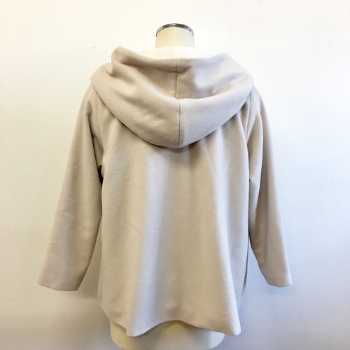 セール価格☆ふわふわあったか❤️大きめフードのウールダッフルコート