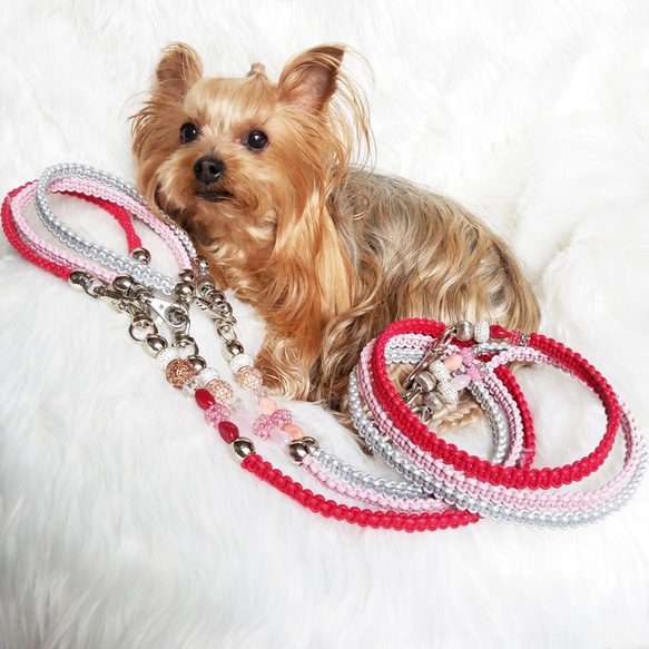 レザーleatherラズベリービーズ 革編みリード[ピンク革編み]ラインストーンビーズ ドイツパーツ 小型犬～10kg　 4枚目の画像