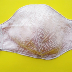 絹100％は付け心地バッチリ！日本の伝統文化の絹織物のおしゃれマスクで個性を発揮、新柄新色マスク 2枚目の画像