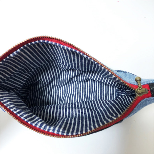ポーチ リメイクデニム ハンドメイド 1点物 パッチワーク