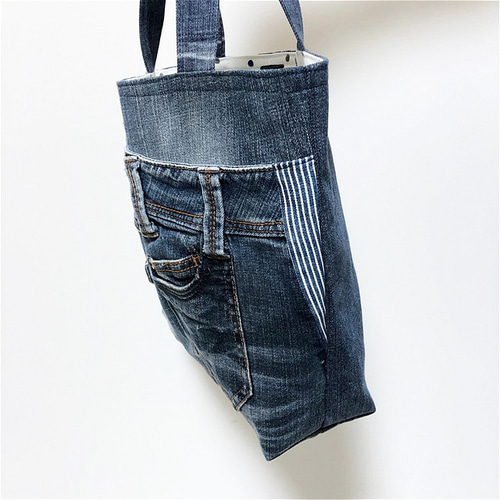 【専用】 デニム ジーンズ ジャケットトート バッグ リメイク 20 デニムリメイク トートバッグの作り方 Denim remake I made a