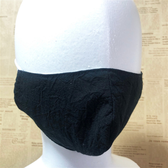 立体マスク 布マスク ブラック 黒 大人サイズ ゴム紐使用 1枚目の画像
