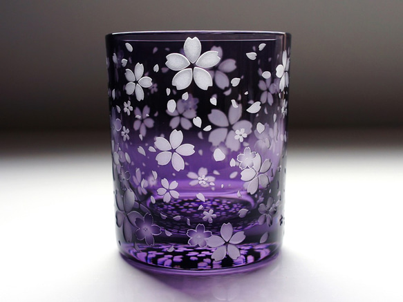 紫苑の桜舞吹雪 1枚目の画像