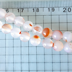 夏にぴったり！金魚色カルセドニー  6mm 3枚目の画像