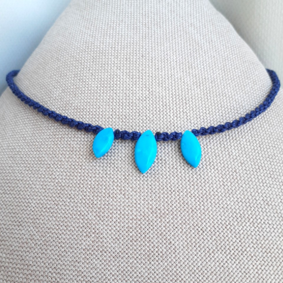 キングマンターコイズ　チョーカーネックレス　ネイビー