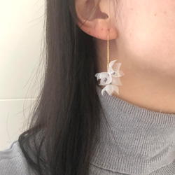 Stardust Threader Earring 第3張的照片