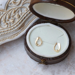 k18キラキラペタルチェーンフープピアス k18ピアス 18金ピアス 気分が