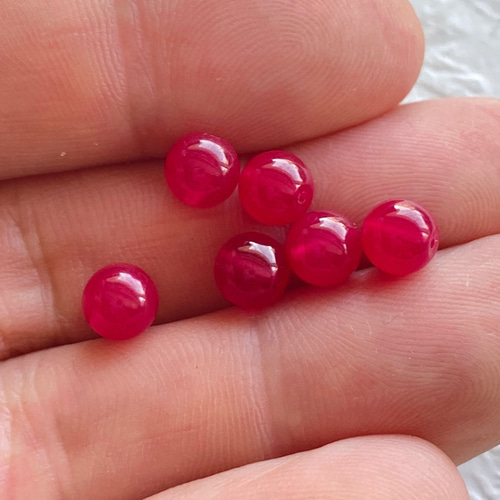 コランダム ルビーカラー ビーズ 6ミリ 6個セット sb1947 天然石 pinky