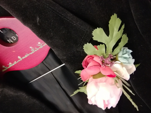 アンティーク調コサージュ ピンク系 水色　　卒業式　入学式　結婚式 5枚目の画像