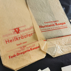 【再入荷】BRD ヴィンテージ/ ドイツ薬局袋30枚＆小さな値札20枚 3枚目の画像