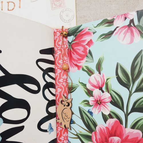 ヴィンテージ 洋書 9冊 オマケ付 まとめ売り ジャンクジャーナル ヴィンテージ 洋書 9冊 オマケ付 まとめ売り ジャンクジャーナル