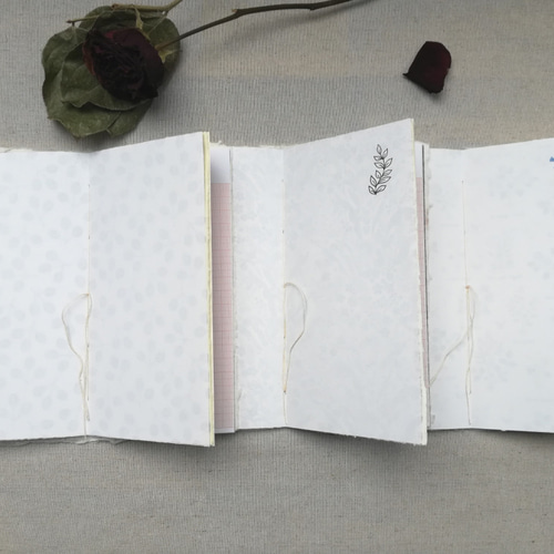 グラシンペーパー モノクロコラージュ 平袋 10枚セット かわいい女の子