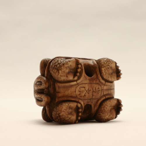 根付 柘植（黄楊・つげ）「 ちょっと ひと休み 」□光斎 その他