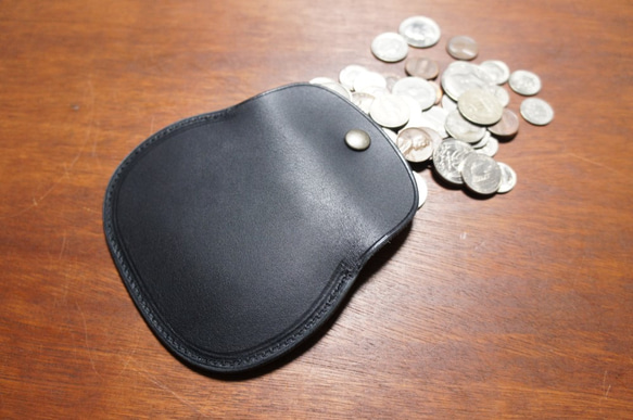 ヌメ革製 シンプル 大きい コインケース ブラック 小銭入れ 財布 本革 牛革 BC5 4枚目の画像