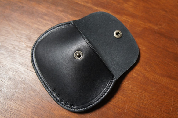 ヌメ革製 シンプル 大きい コインケース ブラック 小銭入れ 財布 本革 牛革 BC5 5枚目の画像