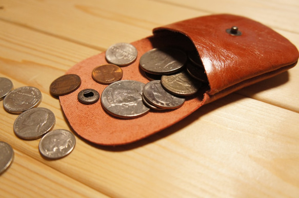 BOSSA テラコッタ色 シンプル ラウンド型 コインケース 小銭入れ メンズ コインパース 財布 本革 7枚目の画像