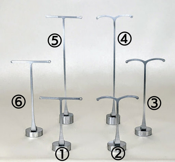 細めのアクセサリースタンド 鉄製 2枚目の画像