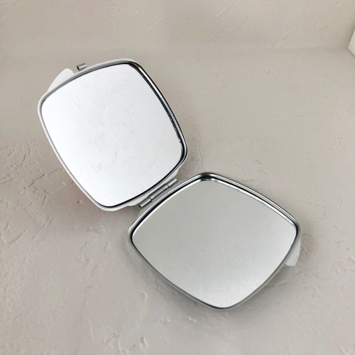 こぎん刺し* Wミラーコンパクト 「うろこ形合わせ」 その他