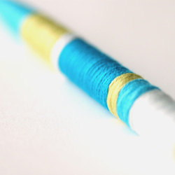 フランス製刺繍糸による小さな色調表現™『AQUA』(ボールペン) 3枚目の画像